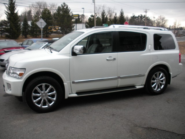 Infiniti qx56 2009