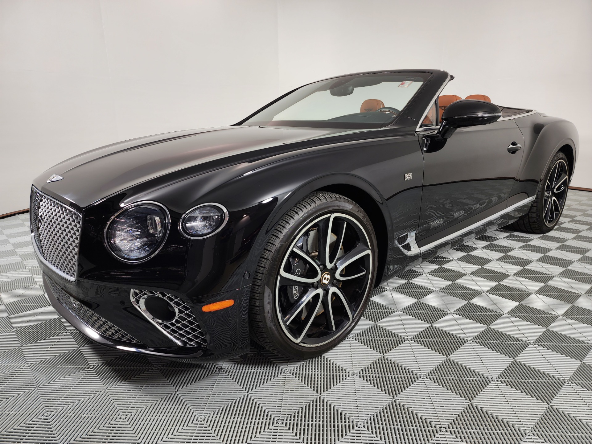 Used 2020 Bentley Continental GT Base with VIN SCBDG4ZG4LC075956 for sale in Albany, NY